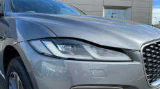 Jaguar F-Pace 2.0 D200 R-Dynamic S 5dr Auto AWD Diesel Estate